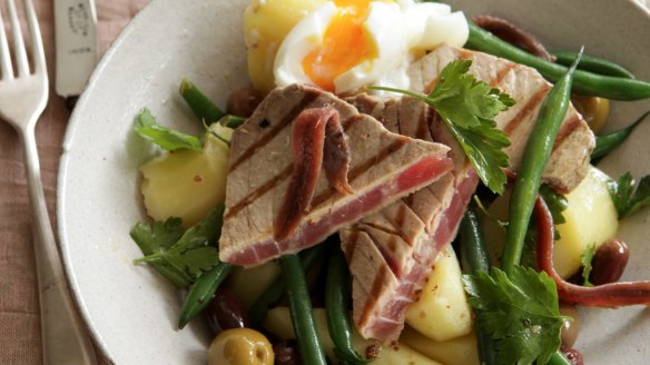 Warm nicoise salad with seared tuna.