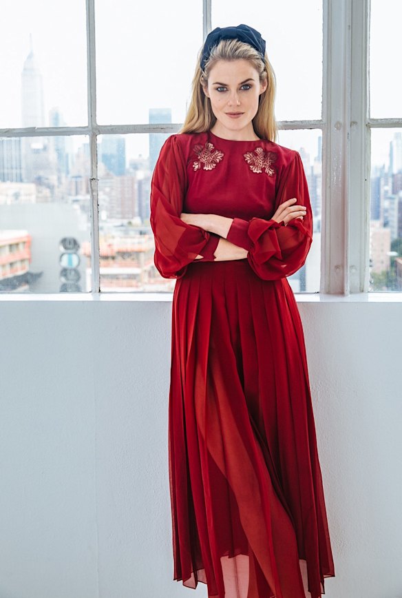 Rachael Taylor said she and her character on Jessica Jones and The Defenders both lean on their female friends for support.