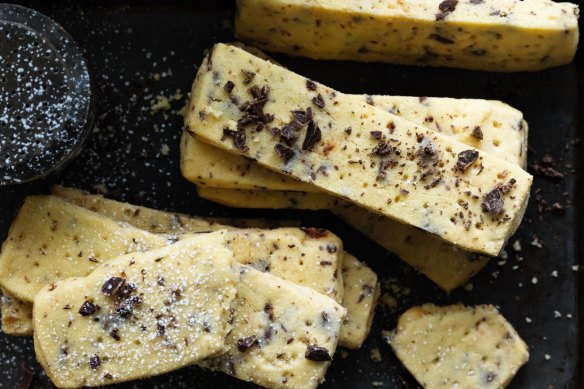 Dan Lepard's chocolate-chip macadamia shortbread.