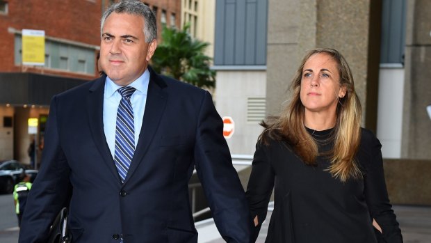 Joe Hockey arrives at the Federal Court on Thursday with his wife Melissa Babbage.