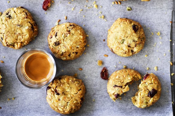 Vegan-friendly oat and spelt bikkies with seeds and fruit.