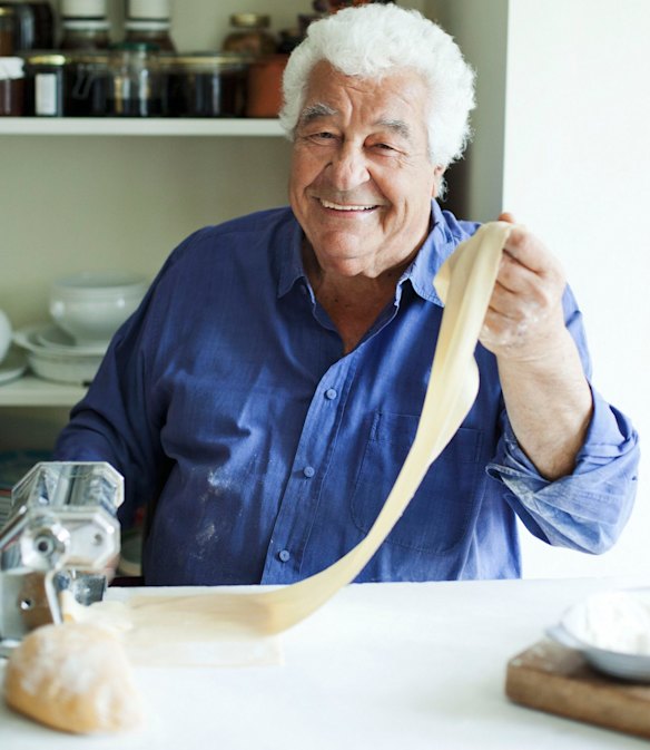Antonio Carluccio