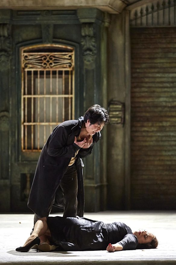 Yonghoon Lee and Clementine Margaine in Opera Australia's 2016 production of Carmen. 
