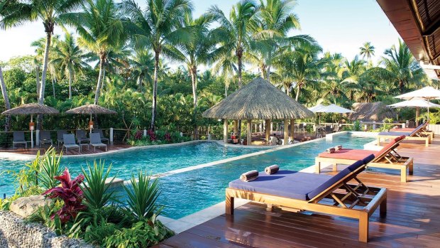 Outrigger Fiji Beach Resort has plenty to keep adults and children entertained.
