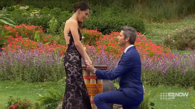 Bachelor Arie Luyendyk Jr. proposed to contestant Becca Kufrin.