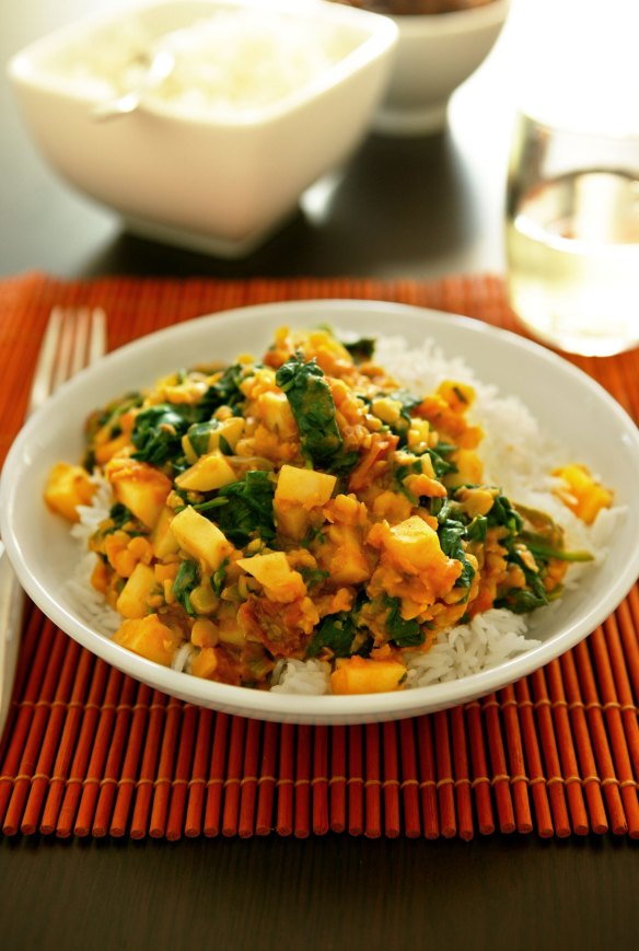 <b>Spinach:</b> Not sure what to do with that mountain of spinach? Try Jill Dupleix's tasty, nourishing dhal (it uses 1/2 kilo) <a href="http://www.goodfood.com.au/recipes/spinach-chana-dhal-20111018-29uzb"><b>(Recipe here).</b></a>