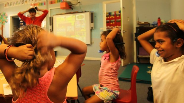 Hands on heads works for pre-schoolers - so why not councillors?