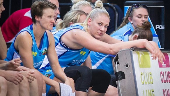 Lauren Jackson has suffered another injury setback and won't play until January.