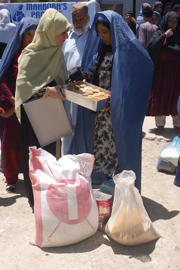 Charity founder says Afghanistan 2015 is 'as bad as 2002'