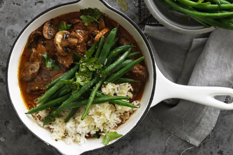 Beef stroganoff stew
