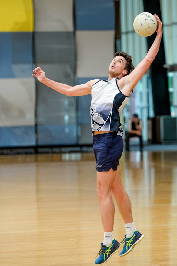 Men's netball becoming a serious (but unpaid) sport