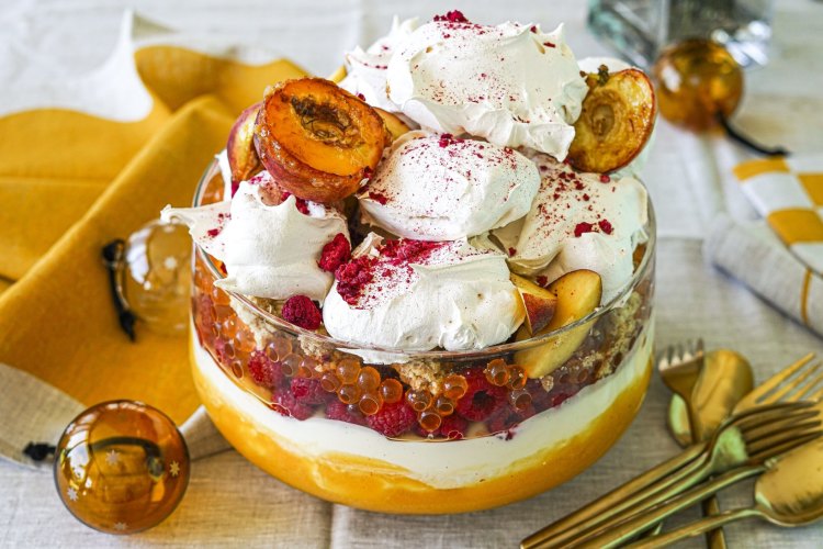 Katrina Meynink's peach Melba trifle.