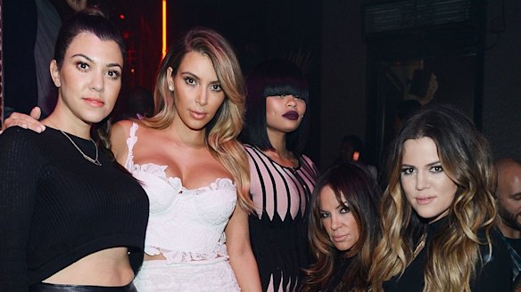(L-R) Kourtney Kardashian, Kim Kardashian, Blac Chyna, a friend, and Khloe Kardashian at Kim's birthday in 2013.