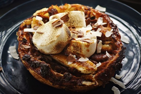 Banoffee pie meets tarte tatin.