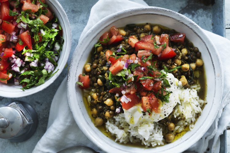 Neil Perry's chickpea and green lentil curry with spinach and salsa.