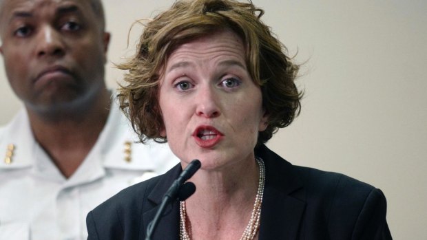 Mayor Betsy Hodges was swamped by protesters as she spoke about the death of Justine Damond.
