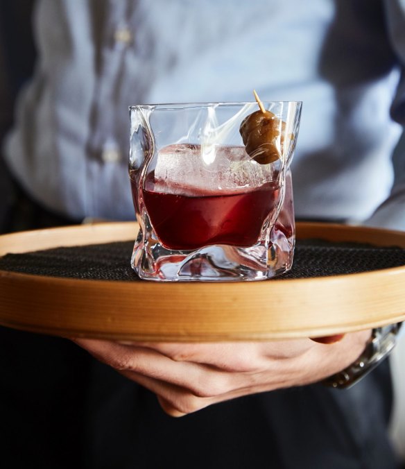 Japanese Martinez cocktail (gin, sweet vermouth, umeshu).