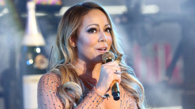 Mariah Carey experienced a number of technical issues during her NYE performance in Times Square.