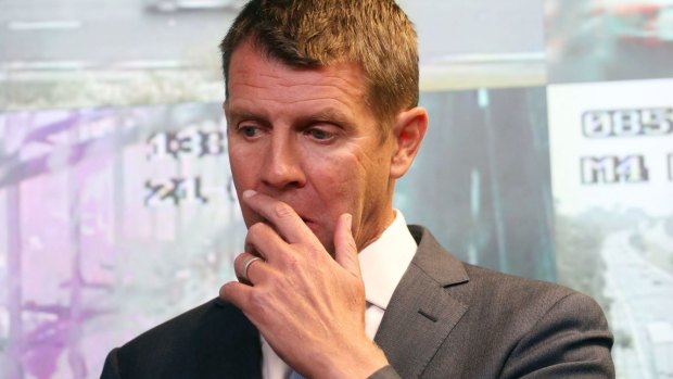 NSW Premier Mike Baird updates the public about the worsening storm. 