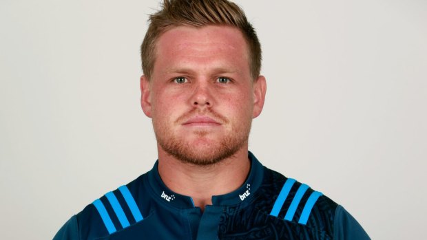 Nic Mayhew, formerly of the Auckland Blues, has signed for the ACT Brumbies for 2017.