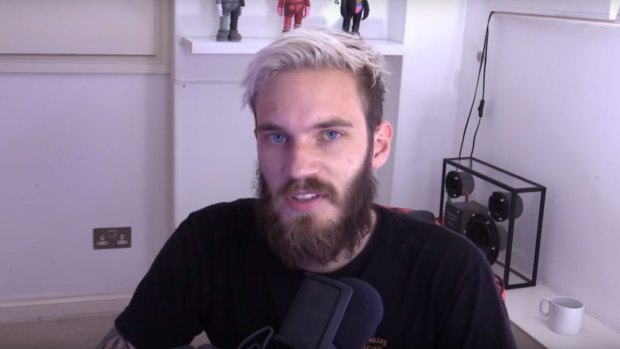 YouTube celebrity PewDiePie has apologised for using the n-word in a livestream.