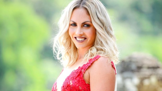 Nikki Gogan as a contestant on The Bachelor in 2016.