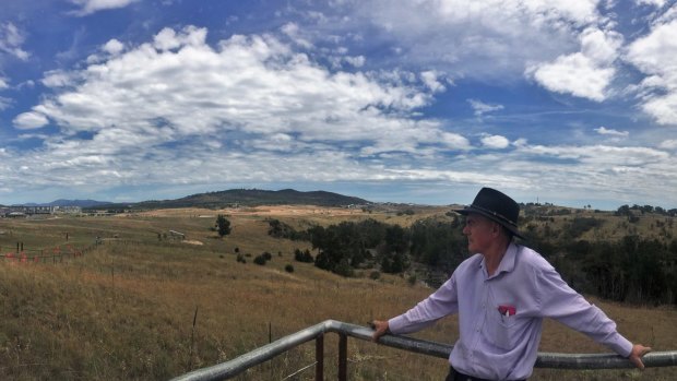 Larry O'Loughlin from Conversation Council ACT overlooking North Coombs.