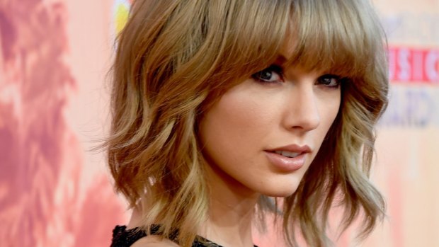 A good week: Taylor Swift attends the 2015 iHeartRadio Music Awards.