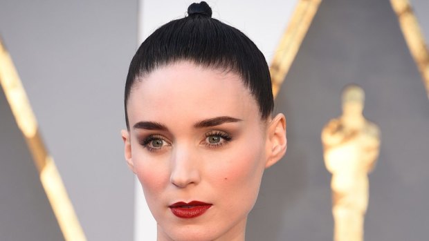 Rooney Mara was an Oscars hair and beauty stand-out thanks to her sci-fi triple bun and dark lip.
