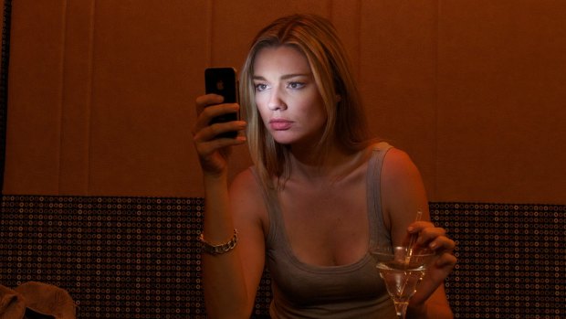 Time to face up: Does Tinder really work for women?