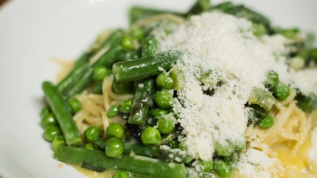 House spaghetti with green beans, peas, and heaps of butter and parmesan.
