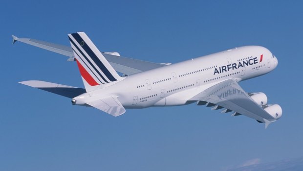 Air France has abandoned plans to renovate its A380s and will now ditch its entire fleet of 10 superjumbos by 2022.
