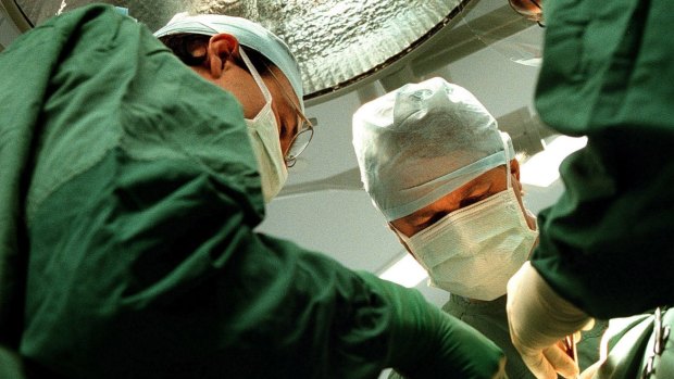 A lack of evidence allows surgeons to do what they think works, Ian Harris says.