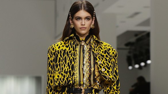 Kaia Gerber sported the look at the Versace show at fashion month. 