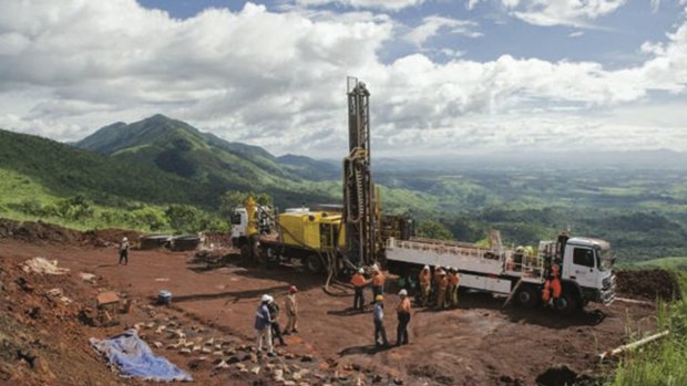 Both Tom Albanese and Sam Walsh received emails relating to $US10.5 million ($13.5 million) in payments to a consultant over the Simondou iron ore deposit in Guinea. 