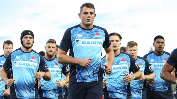 Former NSW captain Dean Mumm (middle) says coaching staff have not lost the faith of the players at the Waratahs.