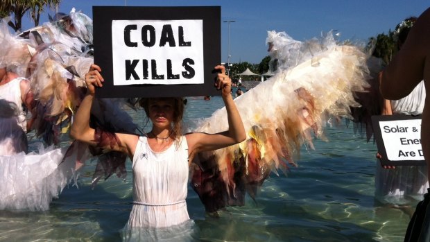 The Climate Guardians urge G20 leaders to turn their backs on fossil fuels. 
