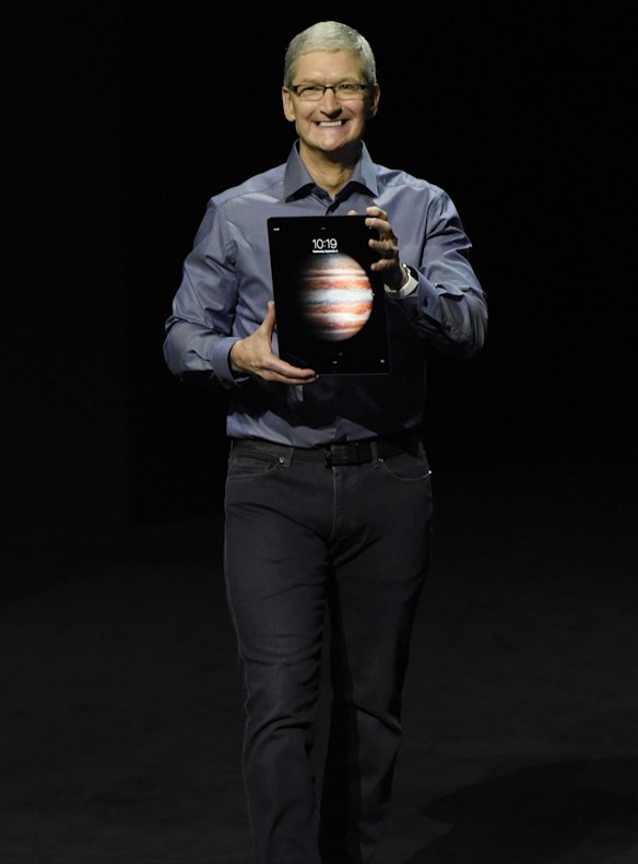 Tim Cook with the iPad Pro.