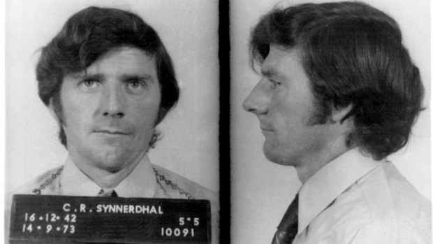 Mug shot of fake blind man and career criminal Carl Synnerdahl.