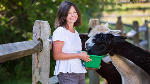Geraldine Brooks lives with her family on a rural property at Martha's Vineyard, in Massachusetts, where they grown organic vegetables and have pet alpacas.