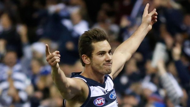Cat Daniel Menzel has signed a one-year contract extension.