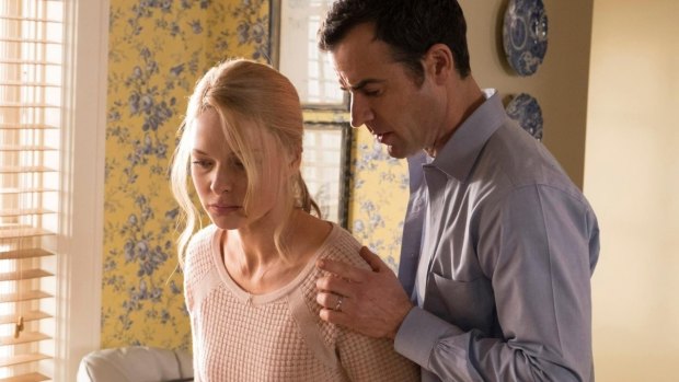 Rebecca Ferguson and Justin Theroux as Anna and Tom Watson in <i>The Girl on the Train</i>.