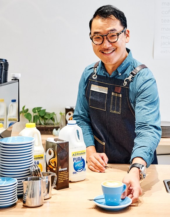 World Latte Art Champion 2015 Caleb Cha.