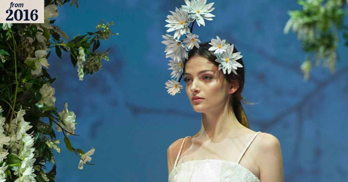 Melbourne Spring Fashion Week 2016: headbands rule for Spring Racing