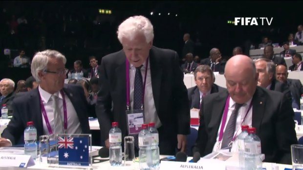 Frank Lowy, the head of the Football Federation Australia, casts his ballot in Zurich.