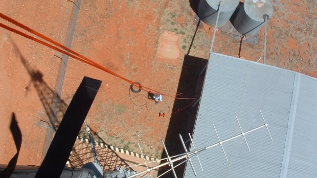 Antenna at Warramunga monitoring station near Tennant Creek in Northern Territory.