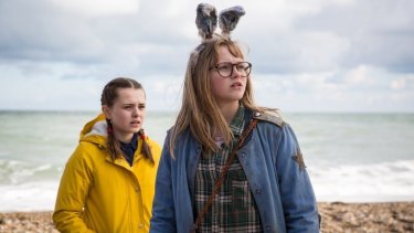 Sydney Wade and Madison Wolfe in I Kill Giants.