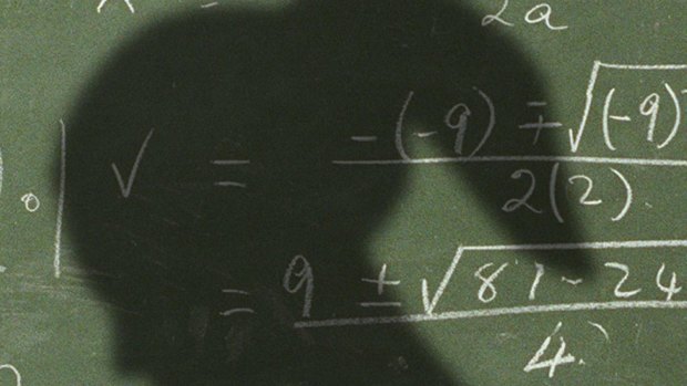 Maths equations but no formal technology education before Year 9, says the national curriculum review.