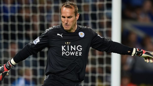 Leicester keeper Mark Schwarzer.