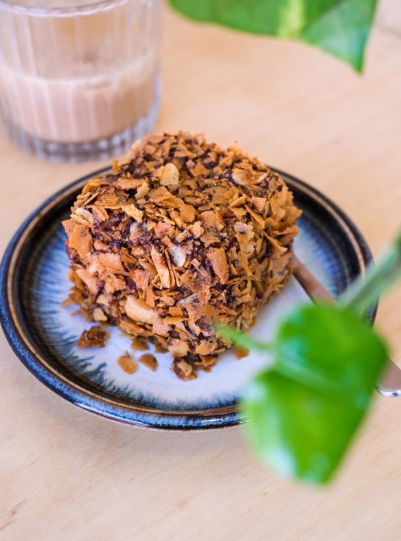 Tokyo Lamington's Neopolitan lamington.